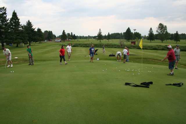 Prentice Golf Club - photo 2