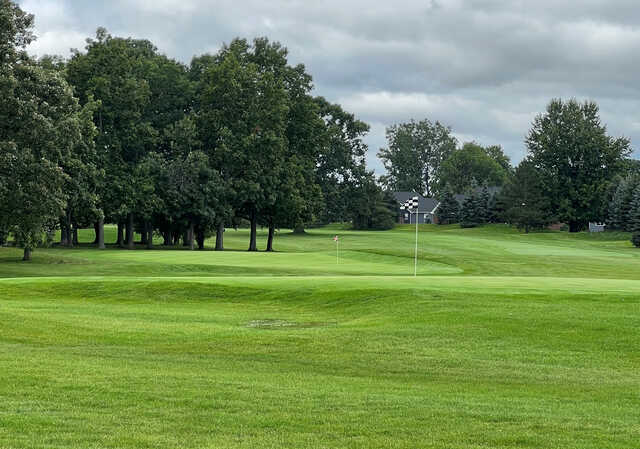 Rolling Hills Golf Club - photo 3