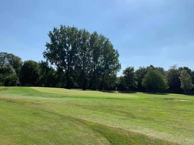 Shrivenham Park Golf Club - photo 3