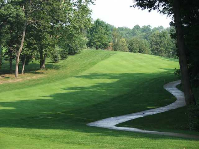 Painesville Country Club - photo 2