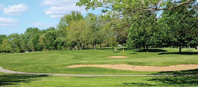 Lake of the Woods Golf Course - photo 3