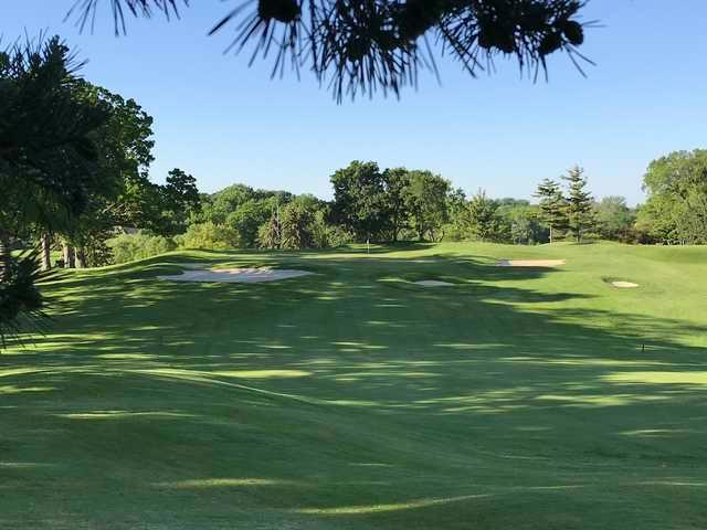 Forest Lake Country Club - photo 1