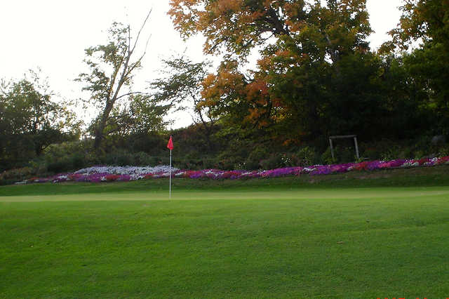 Cedar Springs Golf Course - photo 2
