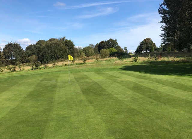Woodhall Hills Golf Club - photo 2