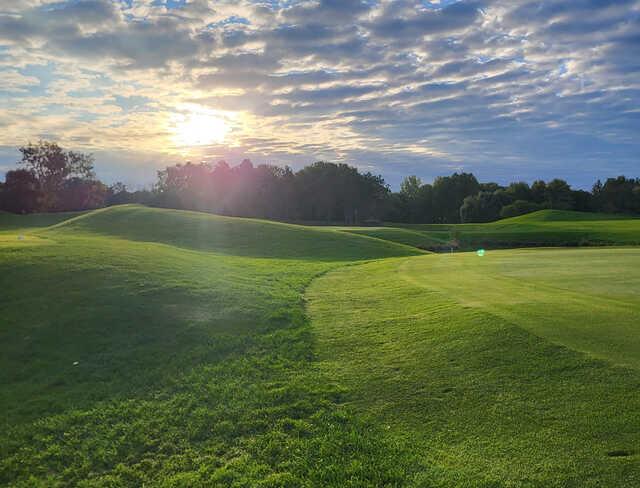 Island Lake Golf and Training Center - photo 2