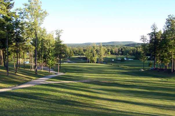 Loudon Country Club (Loudon, NH) - photo 6