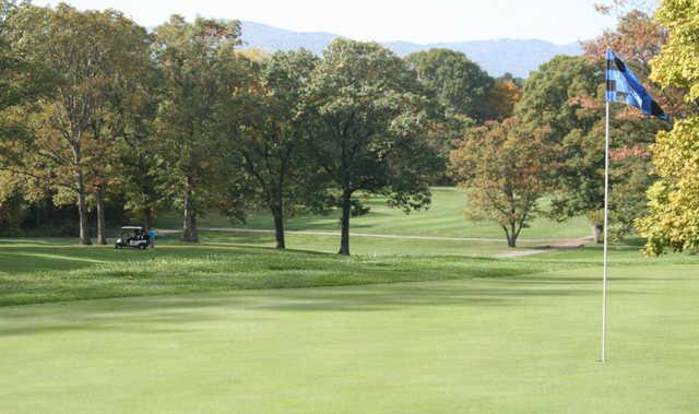 Hunting Hills Country Club - photo 3