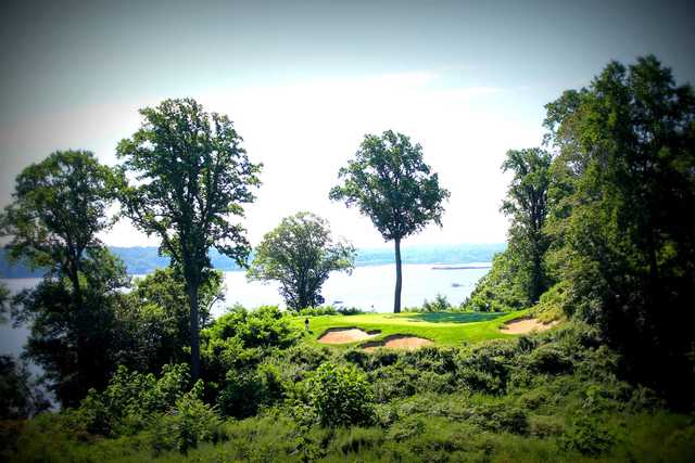 Village Club of Sands Point