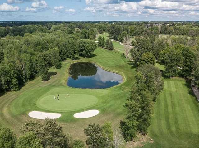 Perth Golf Course - photo 6
