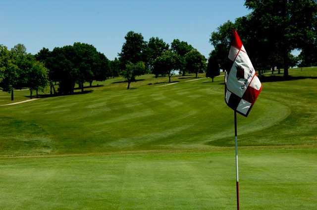 Cardinal Hill Golf Club - photo 4