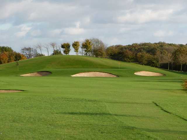 Six Hills Golf Club