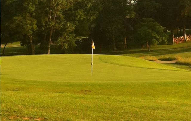 Dogwood Hills Country Club - photo 4