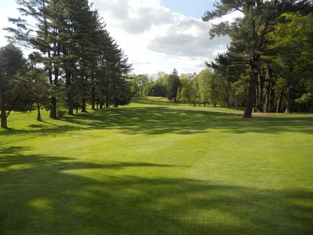 Northfield Golf Course - photo 2
