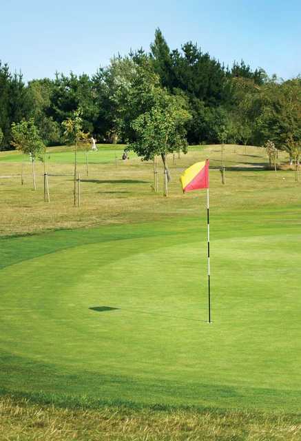 Rustington Golf - photo 2