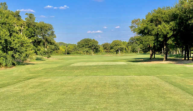Irving Golf Club - photo 3