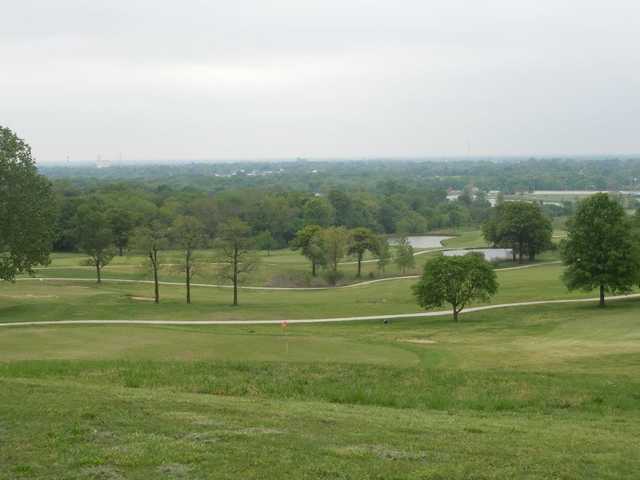 Hillcrest Golf Course - photo 2