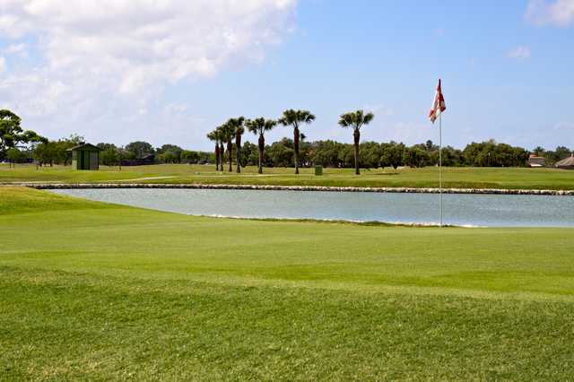 Oso Beach Municipal Golf Course - photo 2