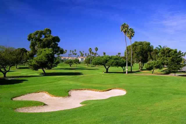 San Clemente Municipal Golf Course - photo 3