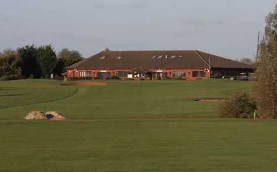 Bird Hills Golf Centre - photo 4