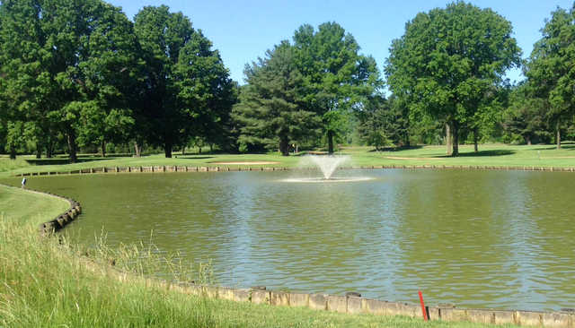 Parkersburg Country Club - photo 1