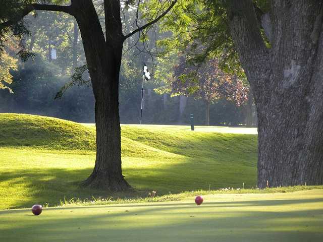 Hillcrest Country Club - photo 2