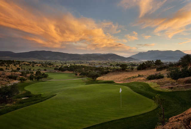 Red Ledges 1 - photo 1