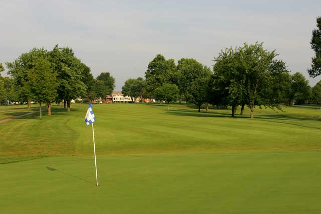 Country Club of Blue Springs - photo 4