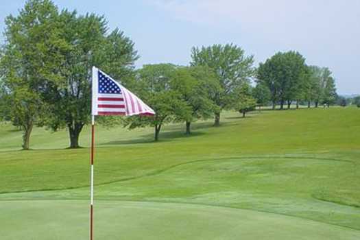 Prairie Knolls Country Club - photo 2