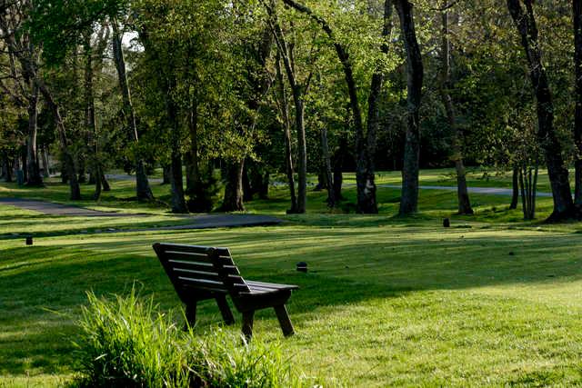 Medford Lakes Country Club