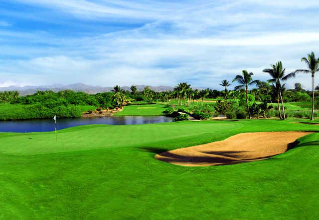 Flamingos Golf - photo 1