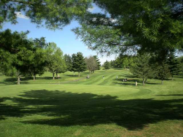Pickaway Country Club - photo 1