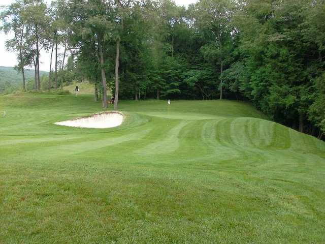 Bass Ridge Golf Course - photo 2