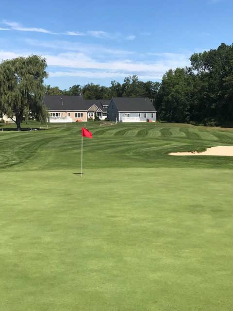 Crystal Lake Golf Club - photo 3