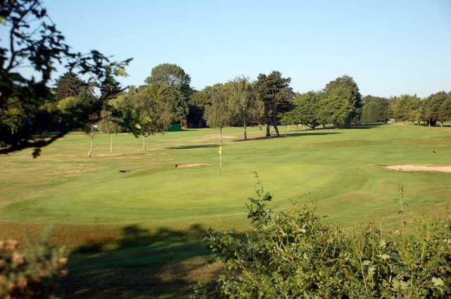 Coombe Wood Golf Club - photo 4