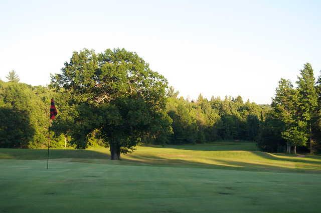 Wyandotte Hills Golf Course - photo 2