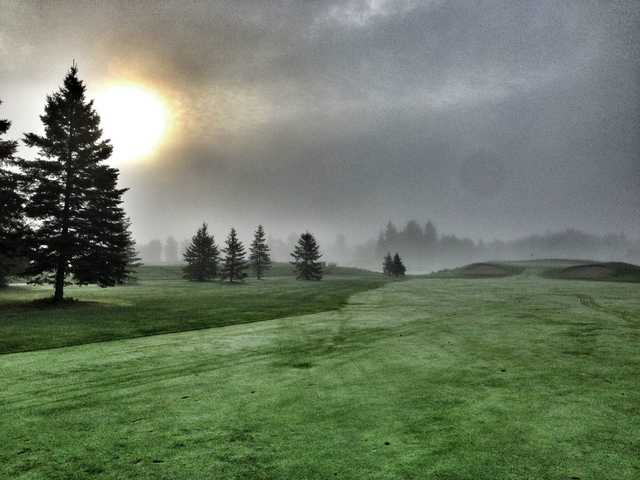 Canadian Golf & Country Club - photo 2