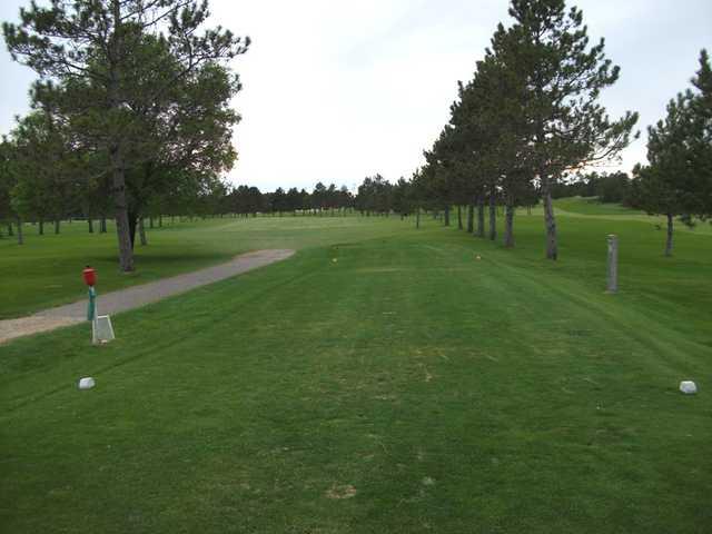 Twin Pines Country Club