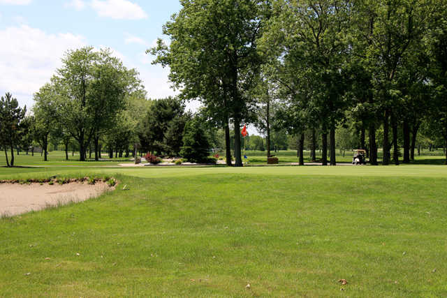 Niagara Falls Golf Club - photo 2