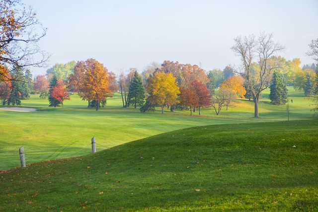 Silver Lake - South Course - photo 1