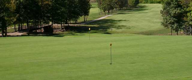 The Links at Columbia Golf & Country Club - photo 2