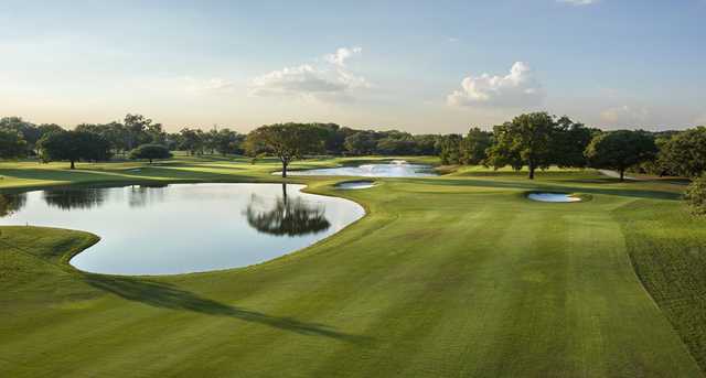 Royal Oaks Country Club - photo 2
