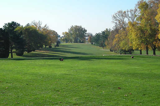 Waukon Golf & Country Club - photo 3