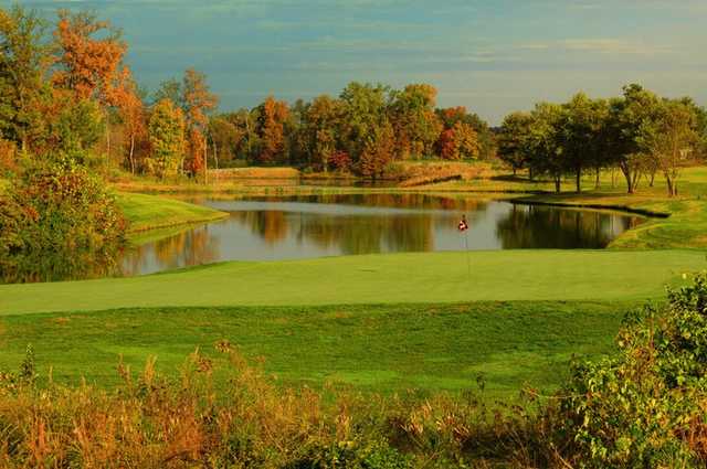 Far Oaks Golf Club - photo 3