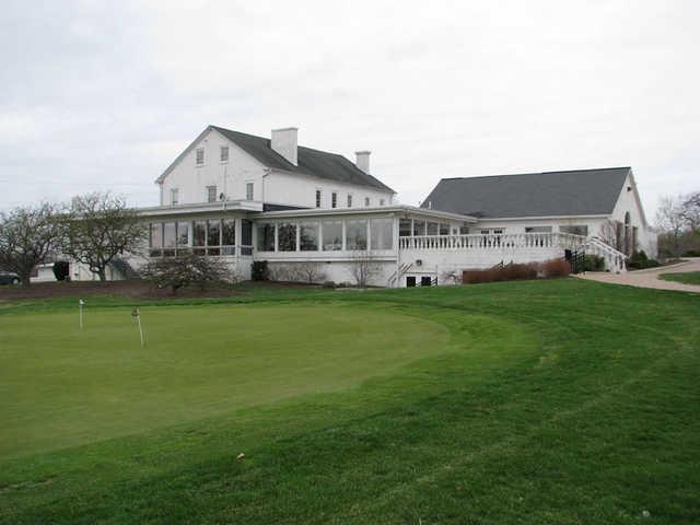 Snow Hill Country Club - photo 2