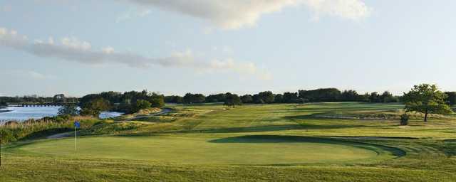 Marine Park Golf Course - photo 3