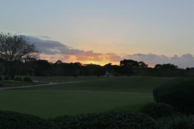Riviera Country Club - photo 7
