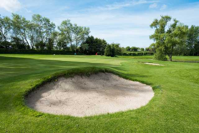 Hainsworth Park Golf Club - photo 3