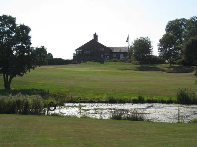 Brookfield Golf Club - photo 4