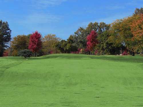 Paola Country Club - photo 2