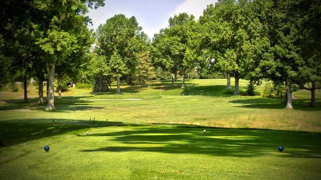 South Hills Country Club - photo 3